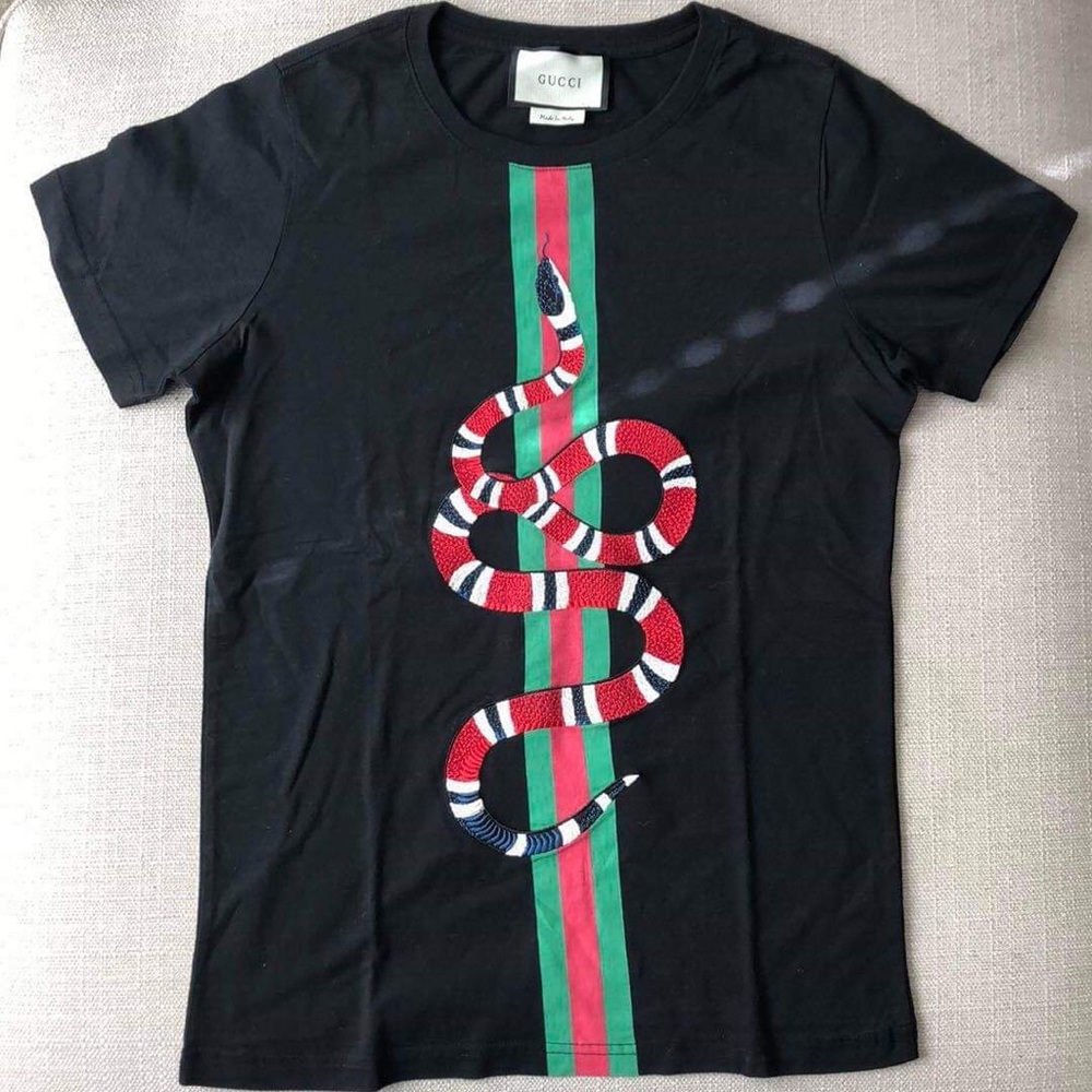 Gucci t-shirt for ladies!